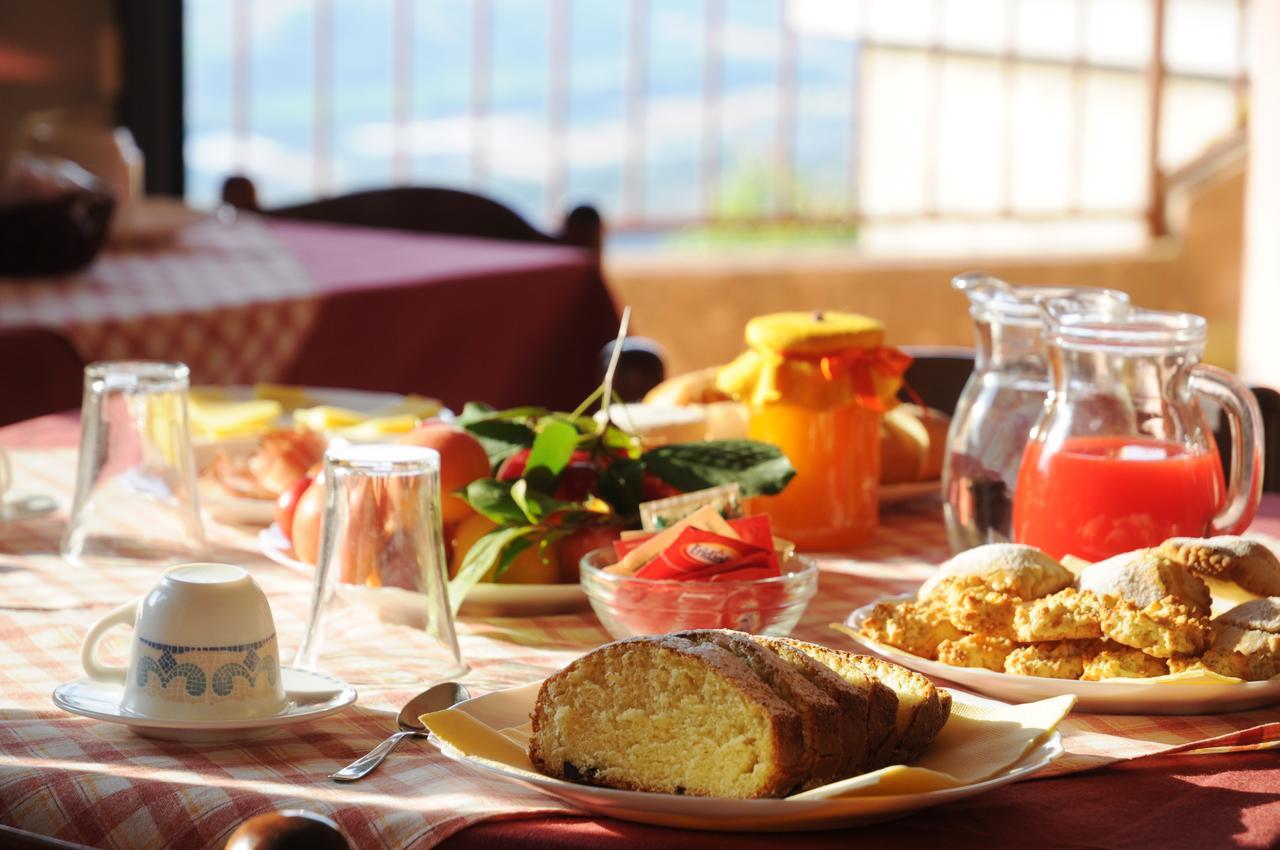 Albergo Villa Nobile Chiaramonte Gulfi Bagian luar foto